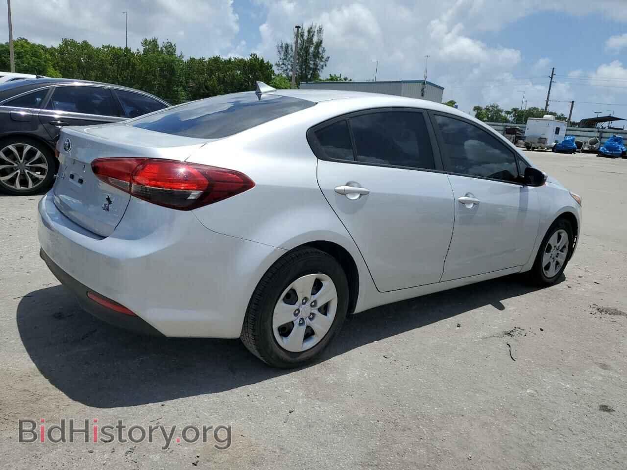 2017 KIA FORTE - VIN: 3KPFK4A75HE091177 - Фото 3