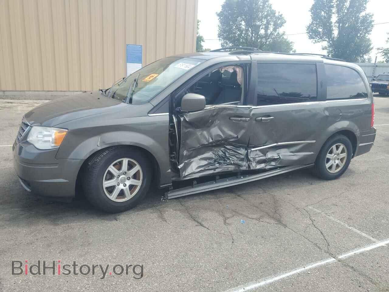 Photo 2A4RR8DX2AR368202 - CHRYSLER MINIVAN 2010