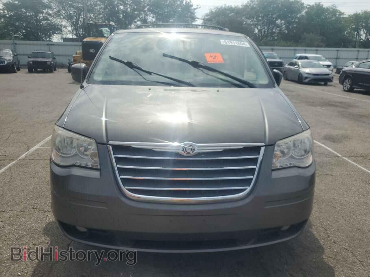 2010 CHRYSLER MINIVAN - VIN: 2A4RR8DX2AR368202 - Фото 5