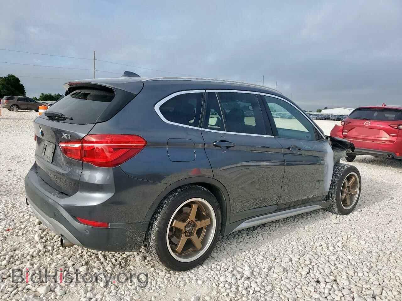 2017 BMW X1 - VIN: WBXHT3C38H5F73671 - Фото 3