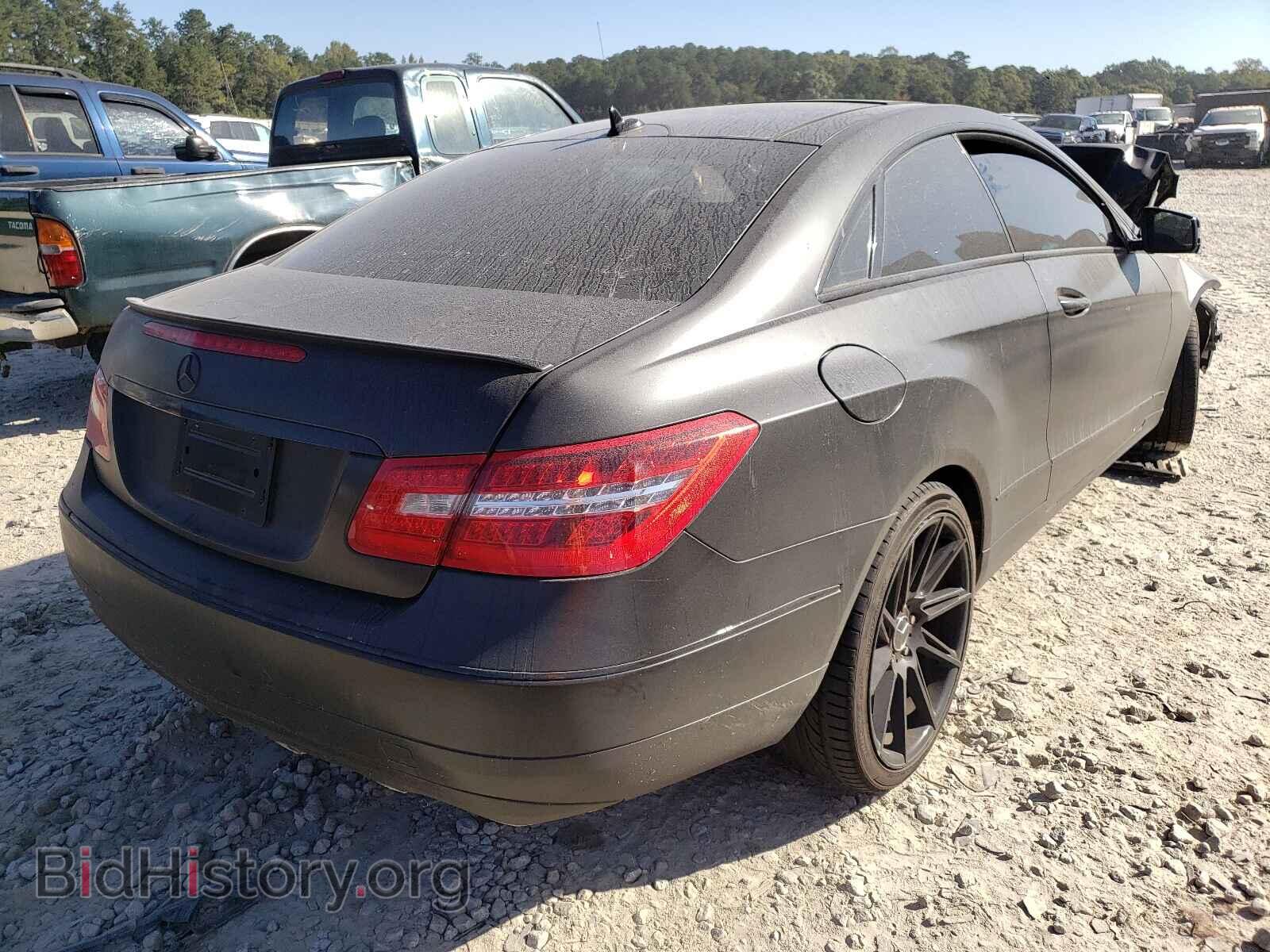 2011 MERCEDES-BENZ E-CLASS - VIN: WDDKJ5GB2BF081762 - Фото 4
