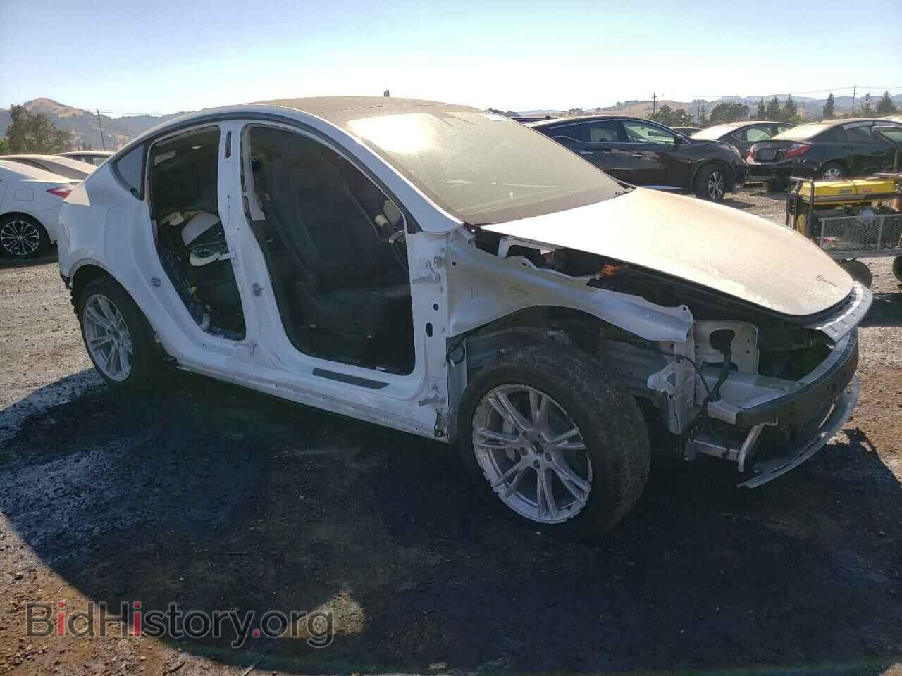 2022 TESLA MODEL Y - VIN: 7SAYGDEE7NF490703 - Фото 4