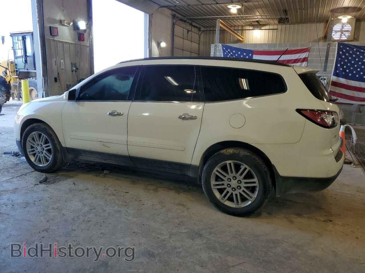 2014 CHEVROLET TRAVERSE - VIN: 1GNKRGKD2EJ313955 - Фото 2