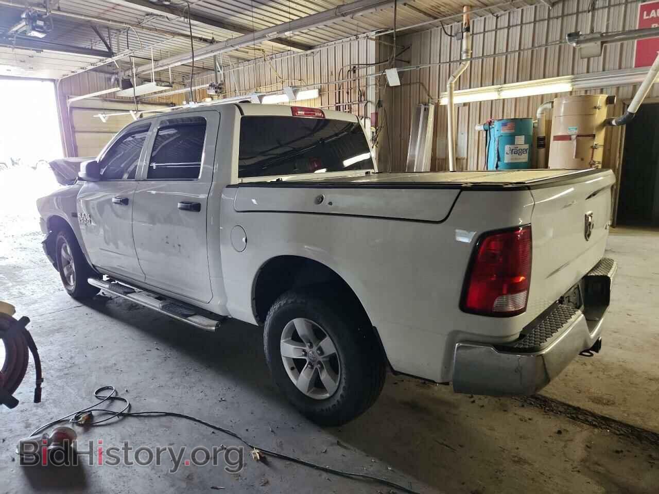 2019 RAM 1500 - VIN: 1C6RR7KT2KS630016 - Фото 2