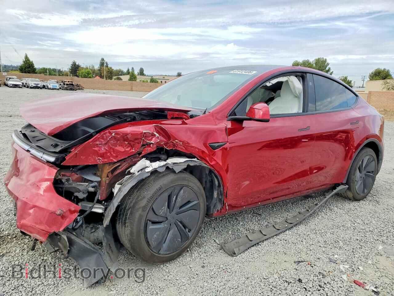 Фотография 7SAYGDEEXTF330361 - TESLA MODEL Y 2026