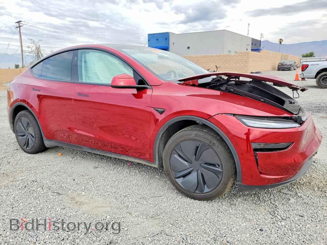 2026 TESLA MODEL Y - VIN: 7SAYGDEEXTF330361 - Photo 4