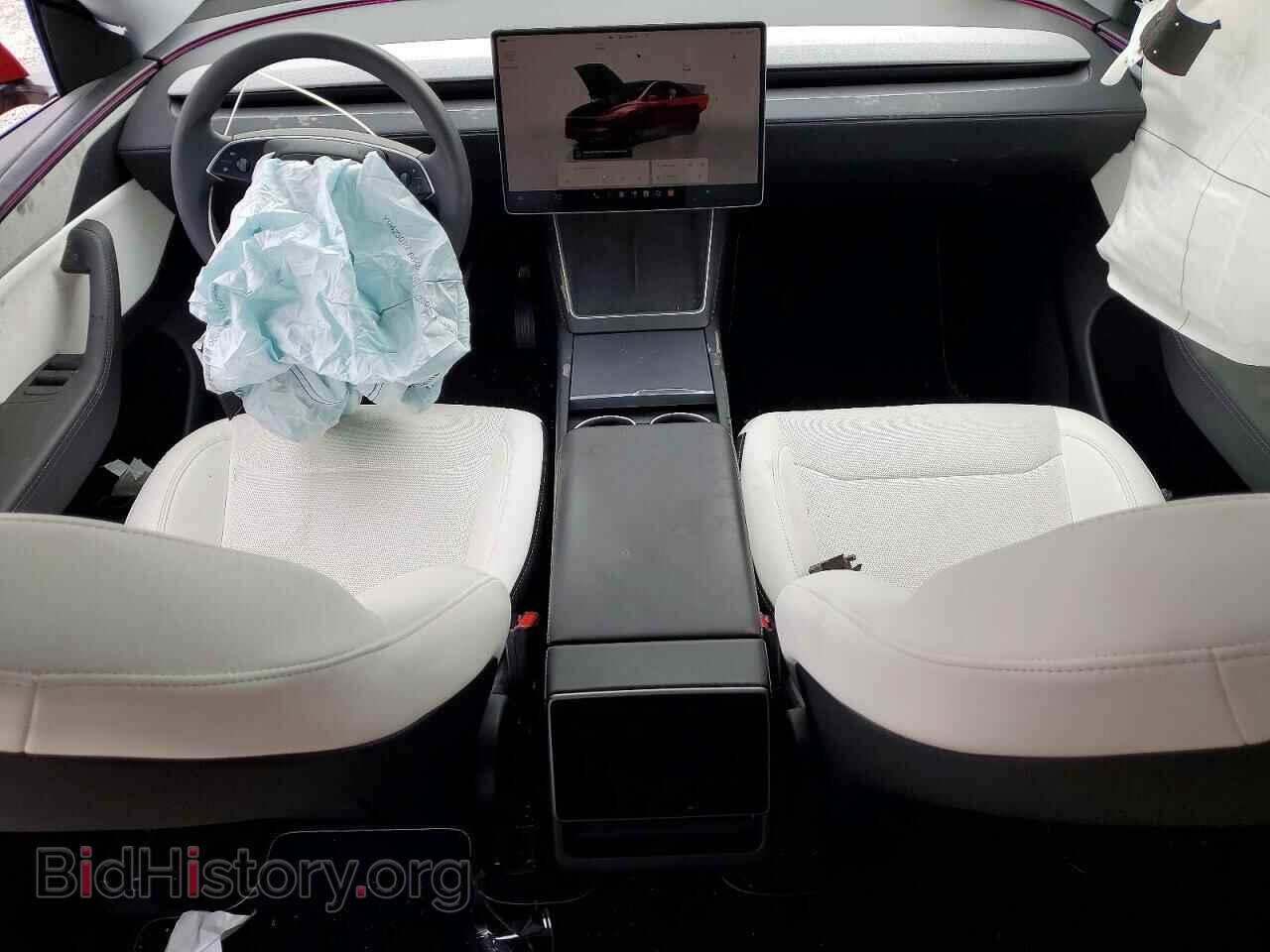 2026 TESLA MODEL Y - VIN: 7SAYGDEEXTF330361 - Photo 8