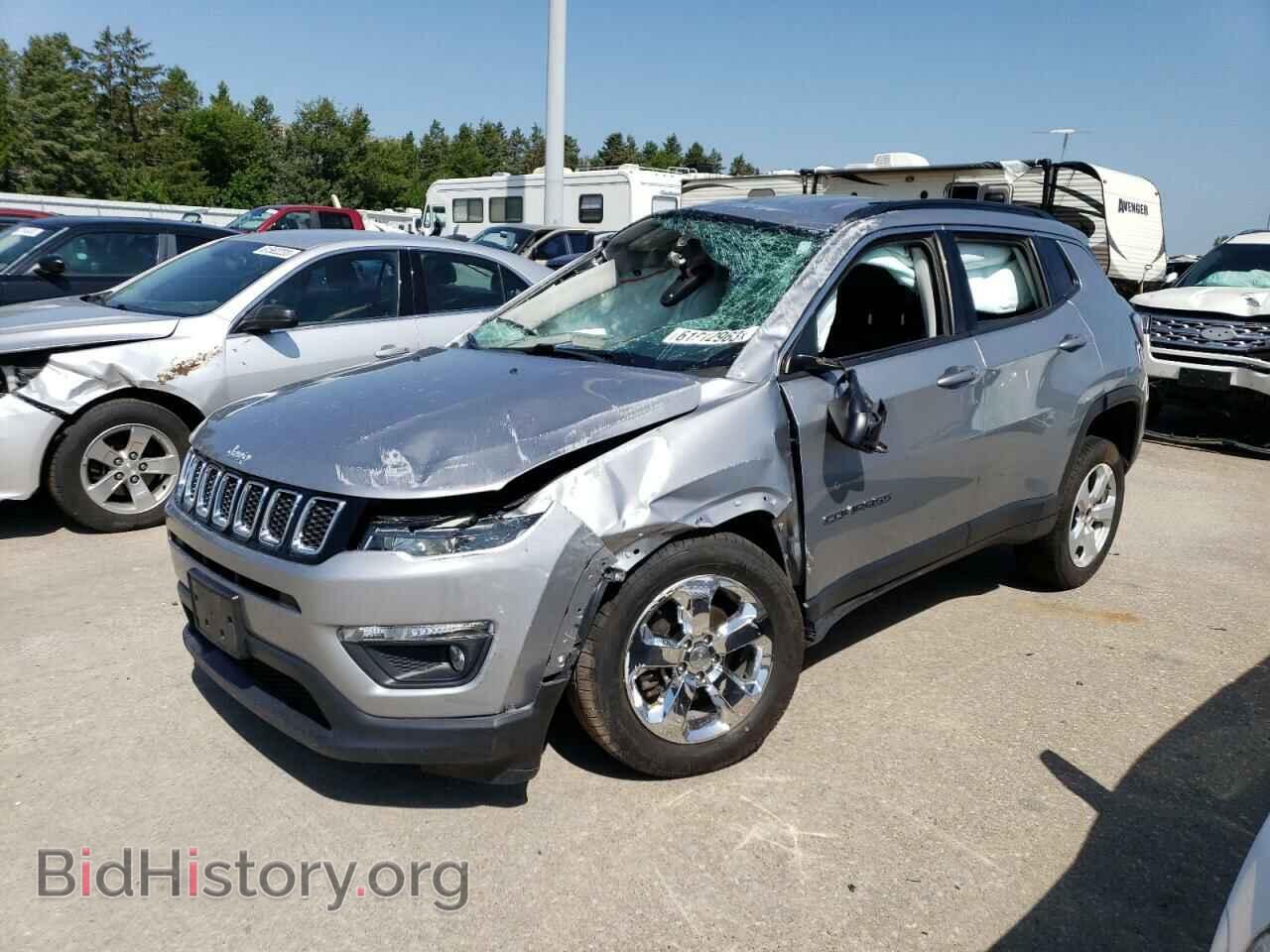 Фотография 3C4NJDBB3JT493766 - JEEP COMPASS 2018
