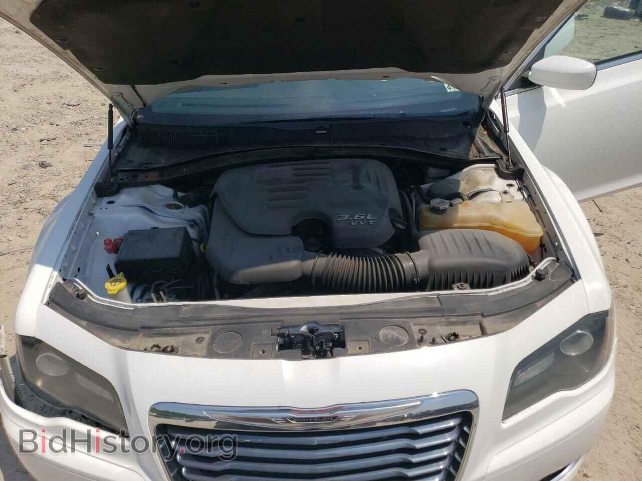 2013 CHRYSLER 300 - VIN: 2C3CCABG9DH596252 - Фото 11