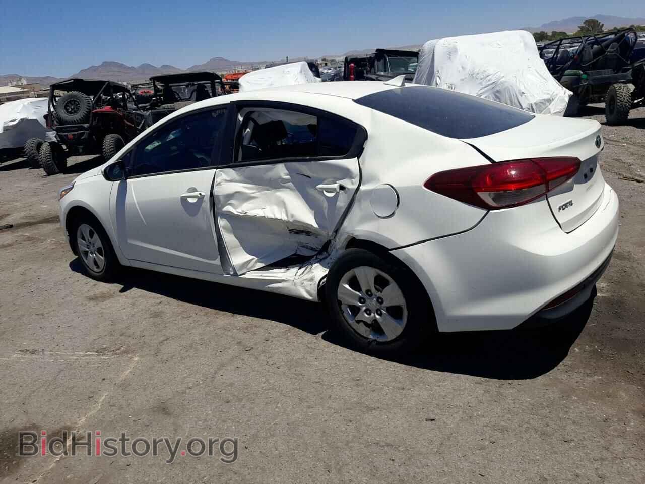 2017 KIA FORTE - VIN: 3KPFK4A77HE035399 - Фото 2