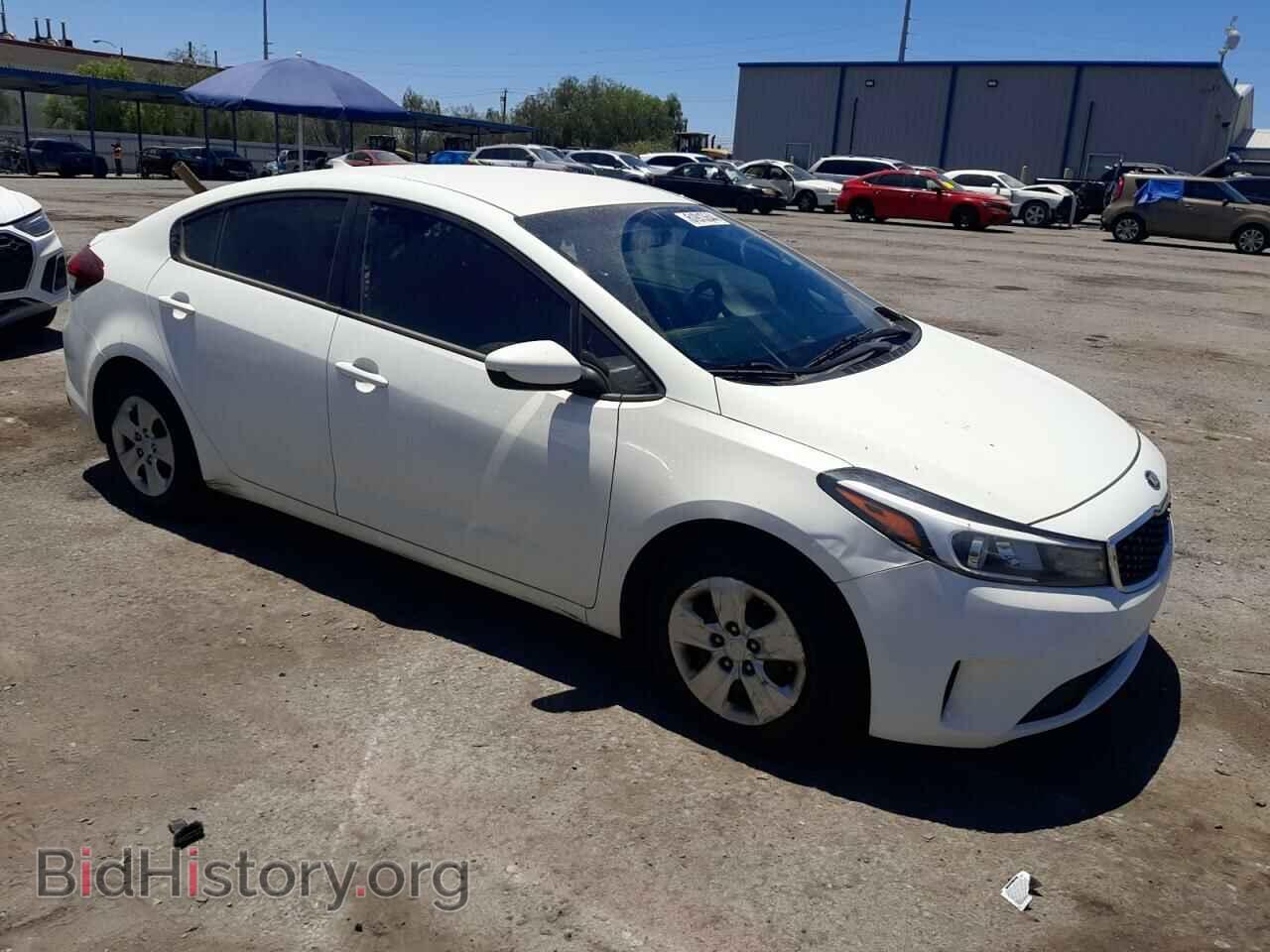 2017 KIA FORTE - VIN: 3KPFK4A77HE035399 - Фото 4