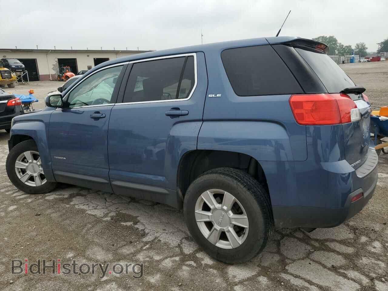 2011 GMC TERRAIN - VIN: 2CTALMEC3B6433901 - Photo 2