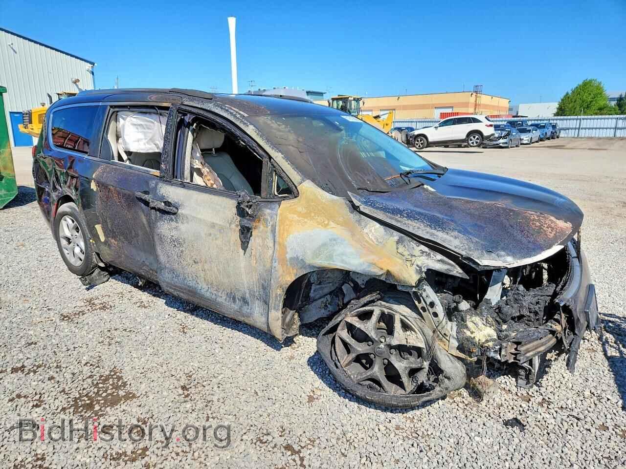2018 CHRYSLER PACIFICA - VIN: 2C4RC1EG7JR204716 - Photo 4