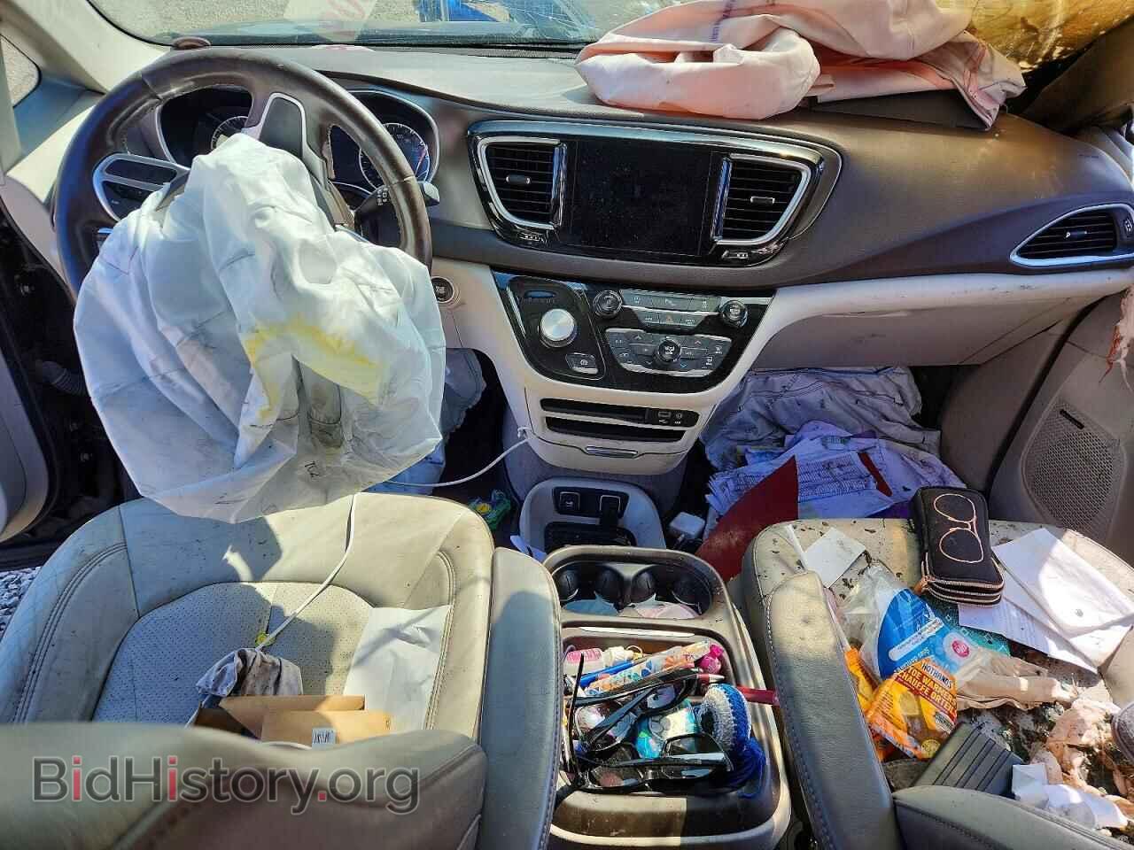 2018 CHRYSLER PACIFICA - VIN: 2C4RC1EG7JR204716 - Photo 8