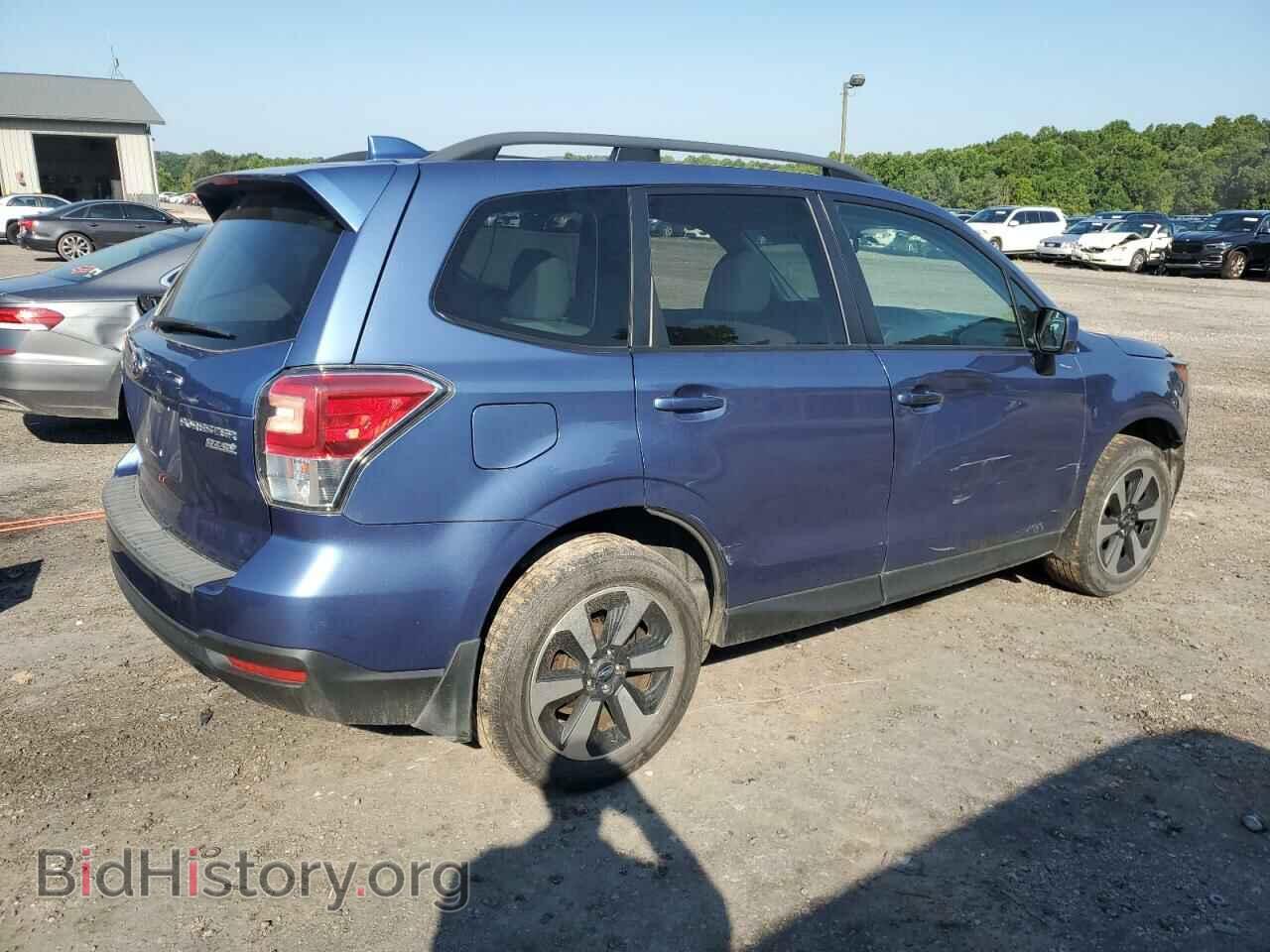 2017 SUBARU FORESTER - VIN: JF2SJAEC1HH452889 - Фото 3