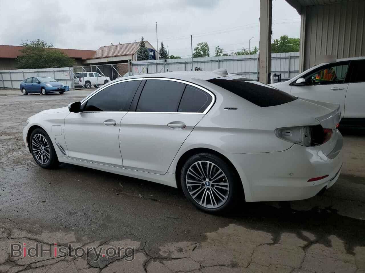 2019 BMW 5 SERIES - VIN: WBAJB1C56KB376752 - Фото 2