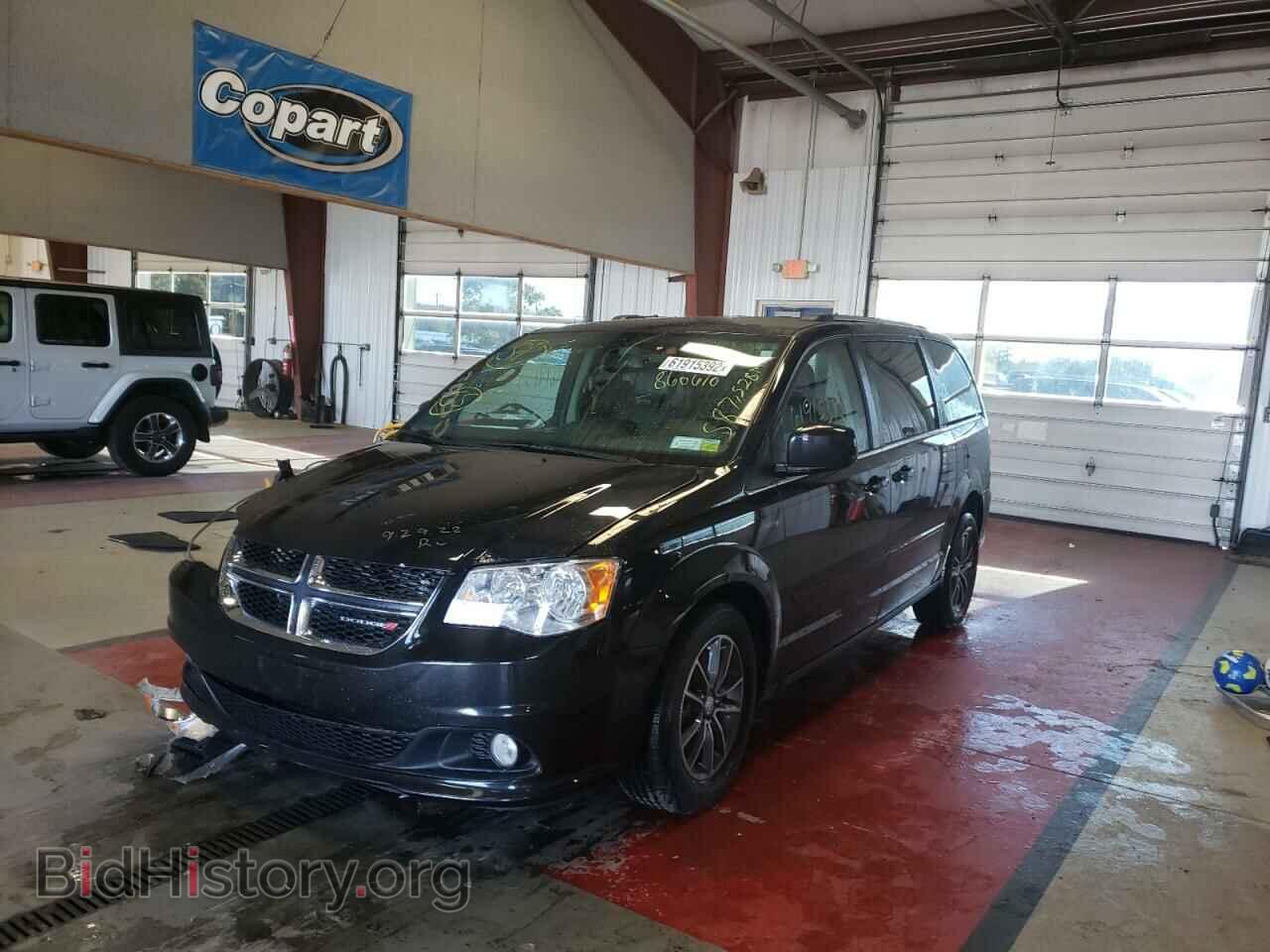 2017 DODGE CARAVAN - VIN: 2C4RDGCG9HR860610 - Фото 2