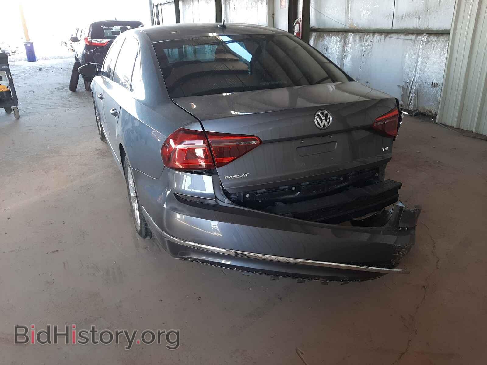 2017 VOLKSWAGEN PASSAT - VIN: 1VWAT7A38HC038984 - Фото 3