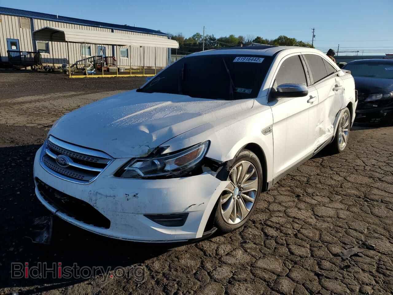 2010 FORD TAURUS - VIN: 1FAHP2JW7AG123371 - Фото 2
