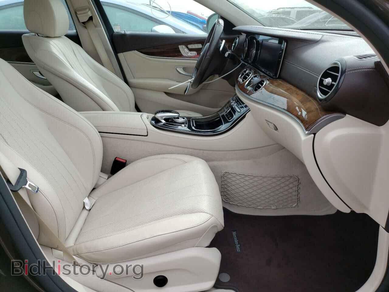 2017 MERCEDES-BENZ E-CLASS - VIN: WDDZF4KB9HA100220 - Фото 5