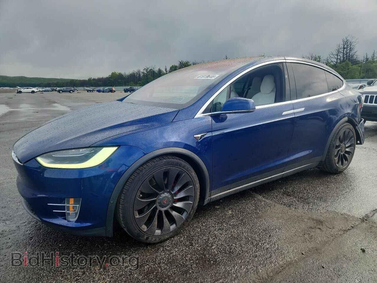 Фотография 5YJXCBE40HF075999 - TESLA MODEL X 2017