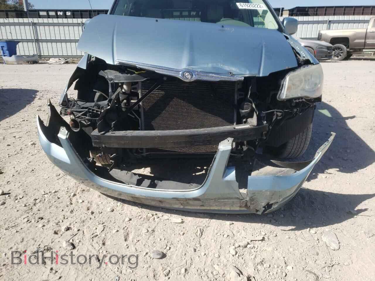 2008 CHRYSLER MINIVAN - VIN: 2A8HR54P88R805543 - Фото 9