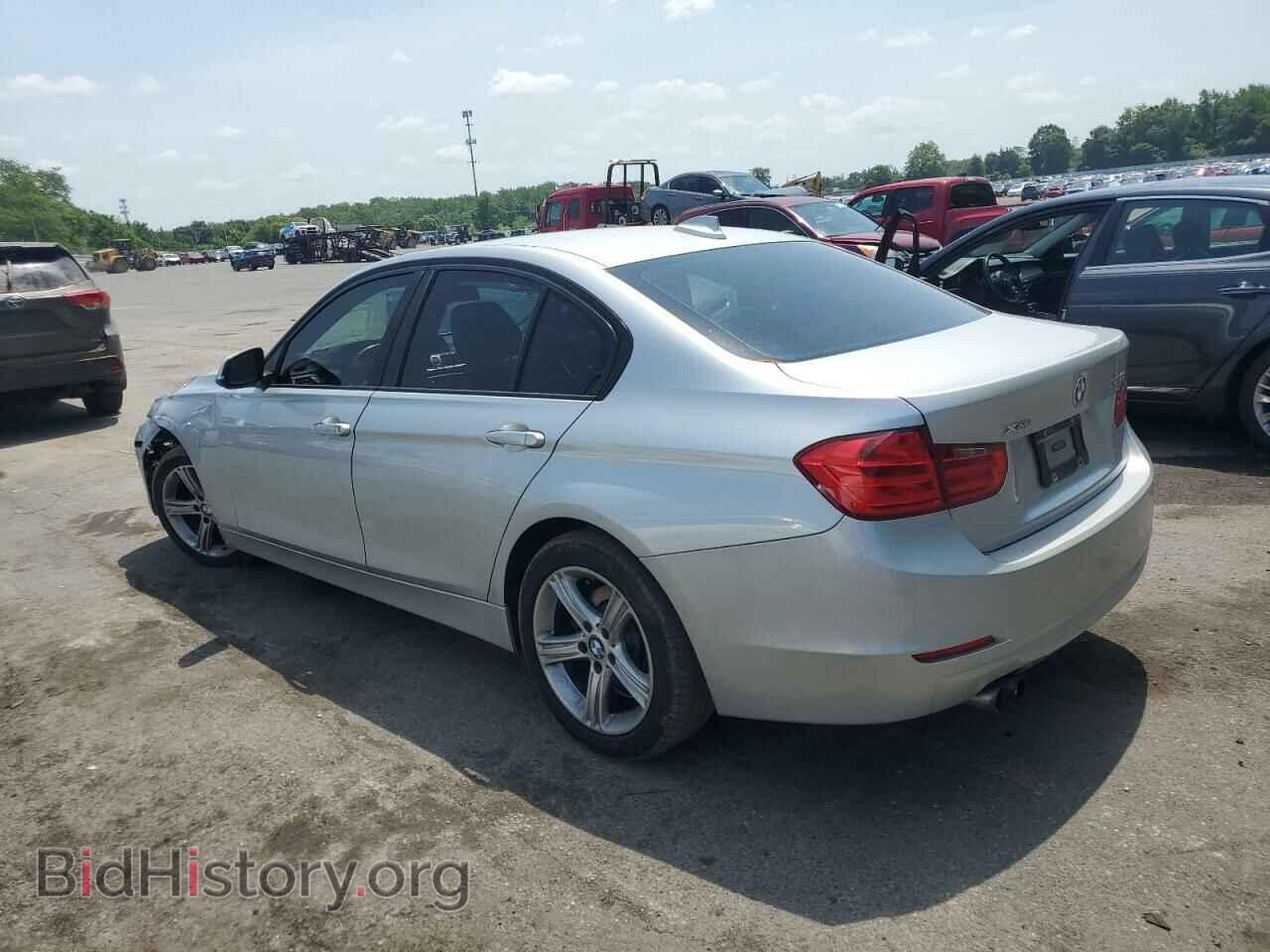 2014 BMW 3 SERIES - VIN: WBA3B5C55EP542203 - Фото 2