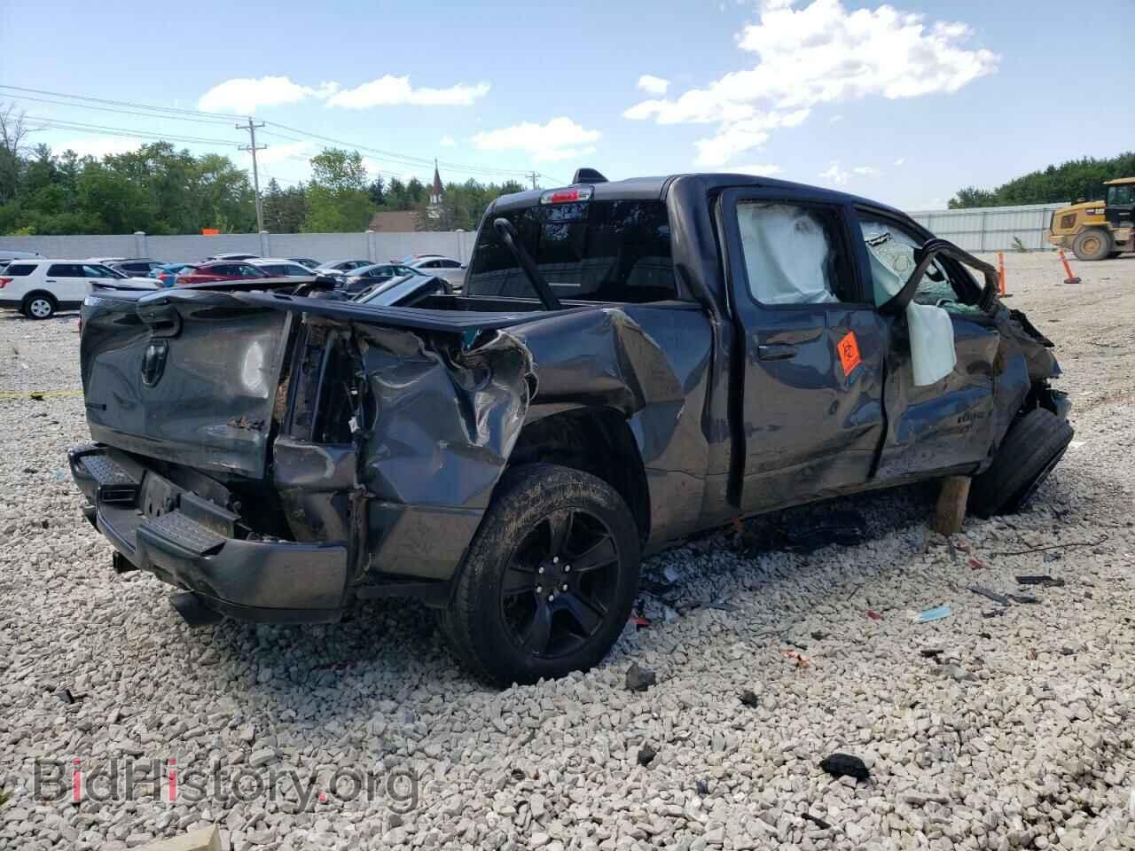 2021 RAM 1500 - VIN: 1C6SRFFT8MN676411 - Фото 3
