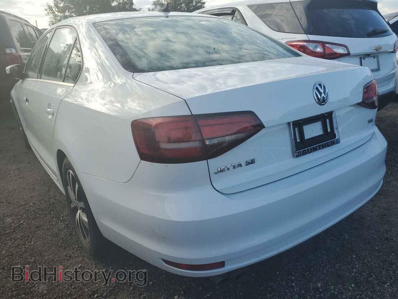 2017 VOLKSWAGEN JETTA - VIN: 3VWDB7AJ4HM276215 - Фото 3