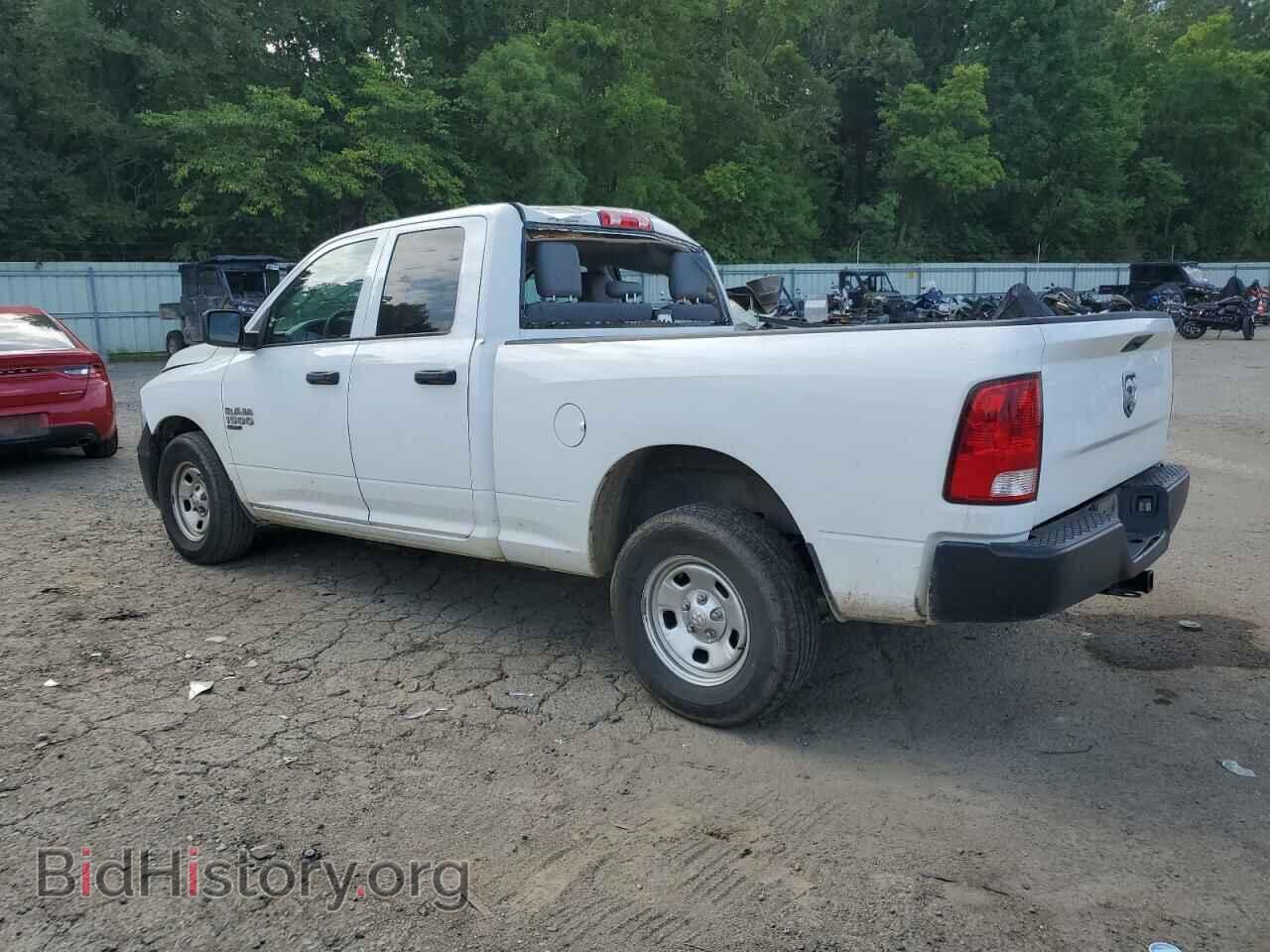 2019 RAM 1500 - VIN: 1C6RR6FG2KS685752 - Фото 2