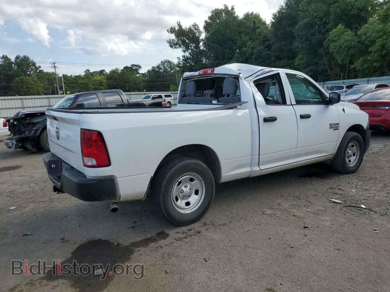 2019 RAM 1500 - VIN: 1C6RR6FG2KS685752 - Фото 3
