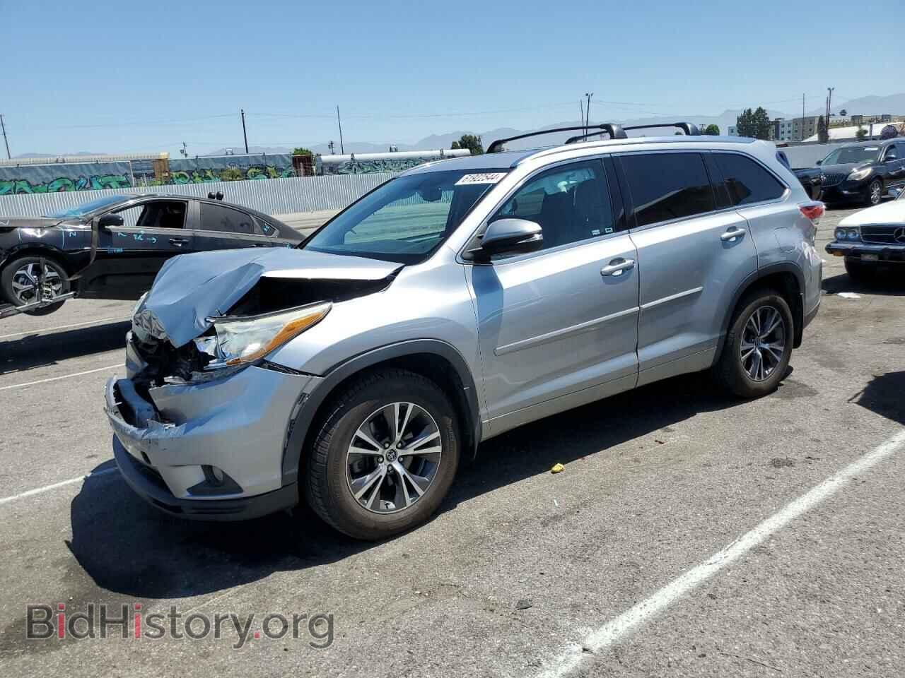 Фотография 5TDJKRFH0GS258624 - TOYOTA HIGHLANDER 2016