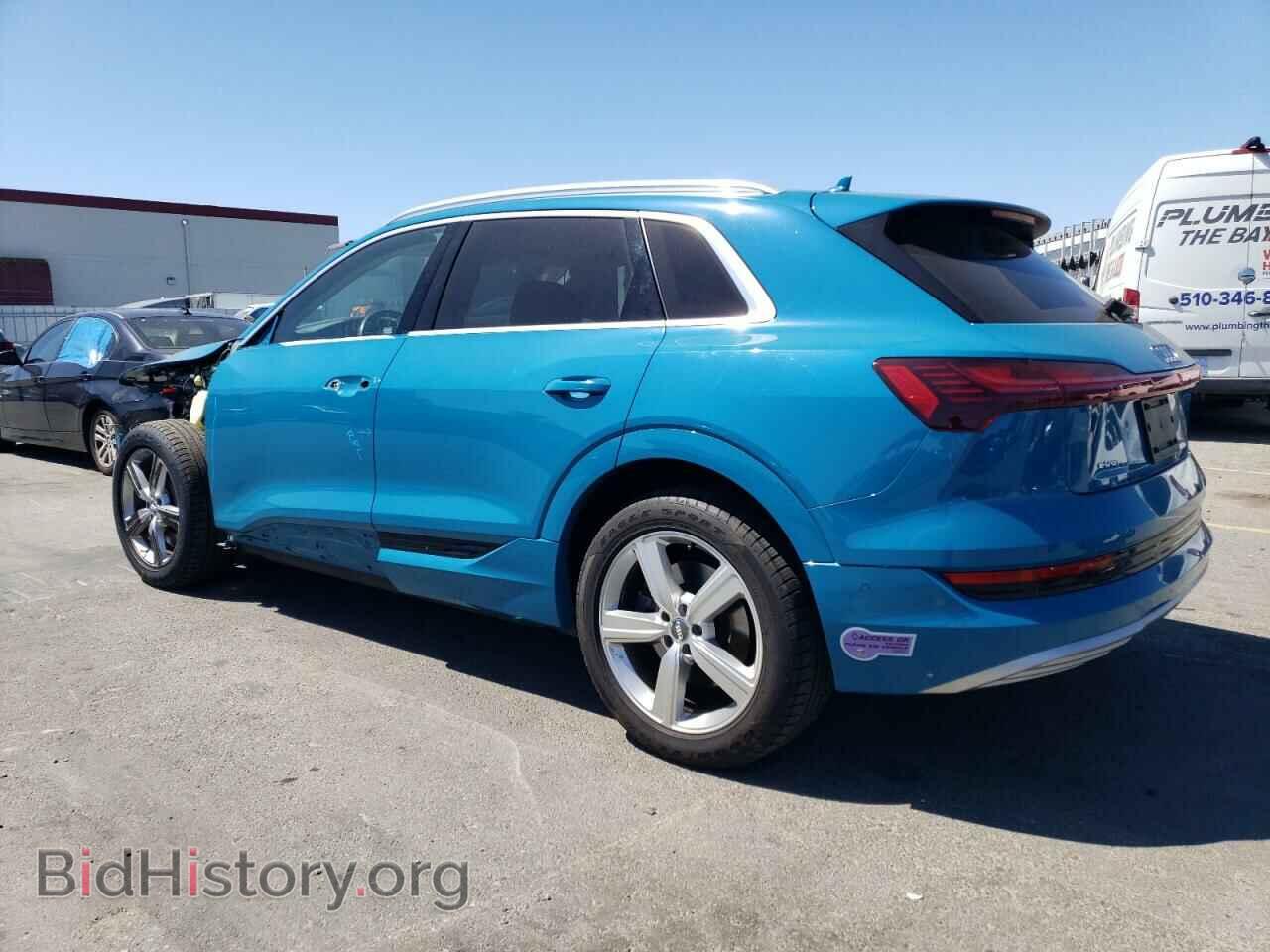 2019 AUDI E-TRON - VIN: WA1VAAGE4KB007559 - Фото 2