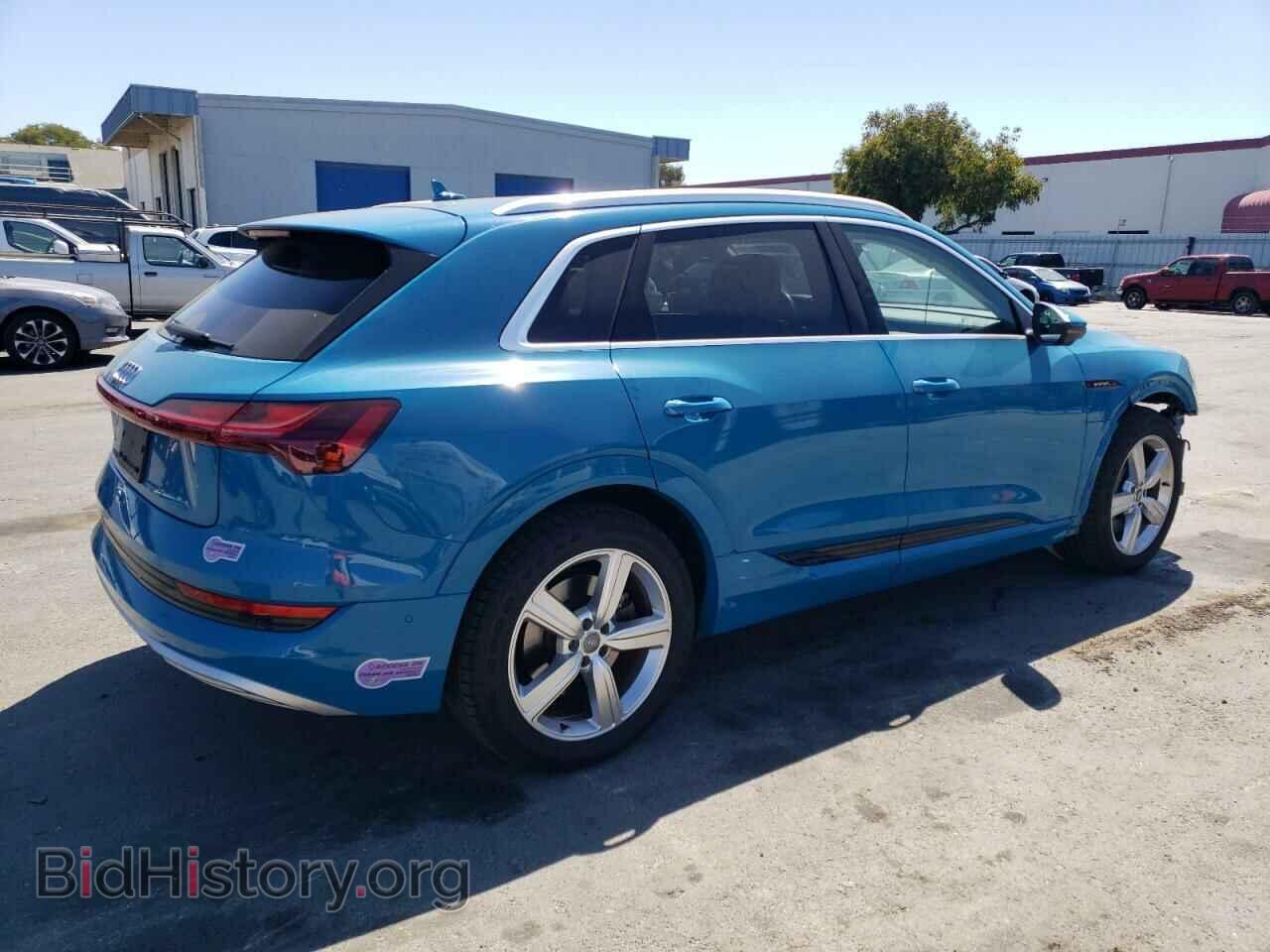 2019 AUDI E-TRON - VIN: WA1VAAGE4KB007559 - Фото 3
