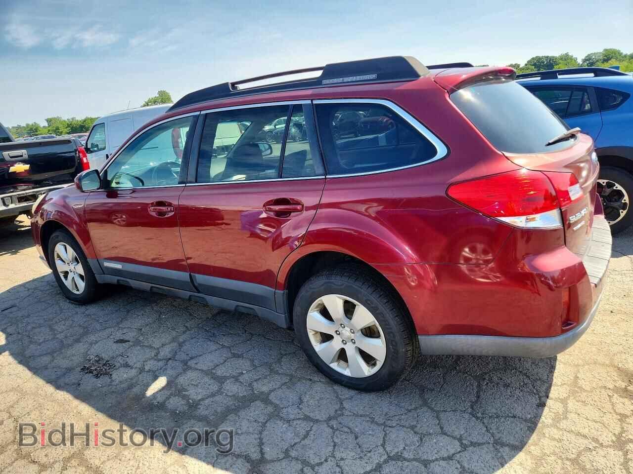 2011 SUBARU OUTBACK - VIN: 4S4BRBCC1B3438586 - Фото 2