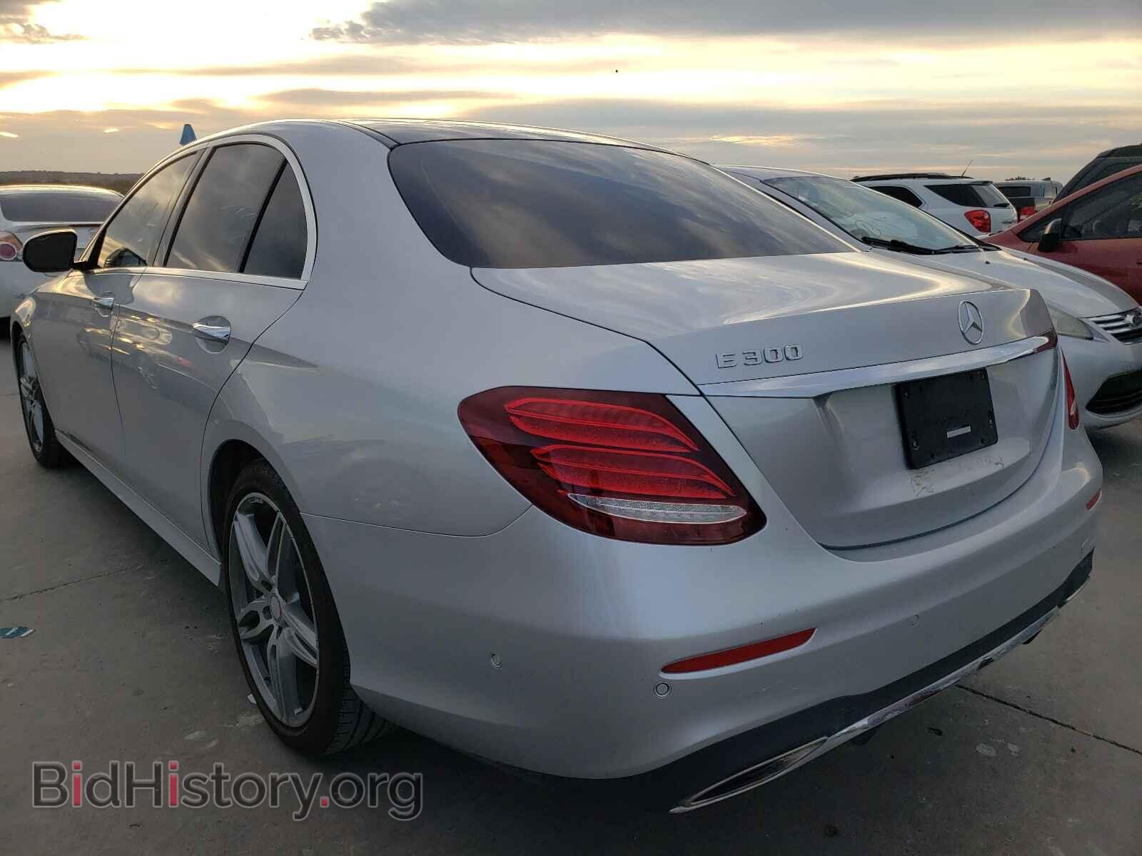 2017 MERCEDES-BENZ E-CLASS - VIN: WDDZF4JB5HA215110 - Фото 3