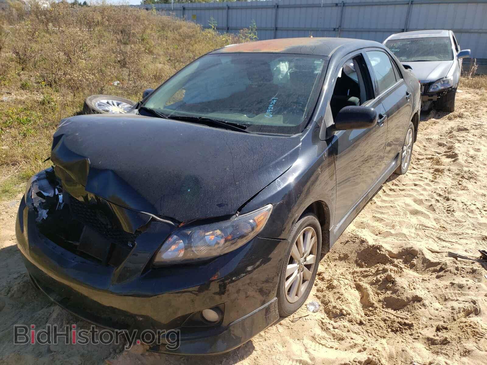 2010 TOYOTA COROLLA - VIN: 2T1BU4EE2AC465539 - Фото 2