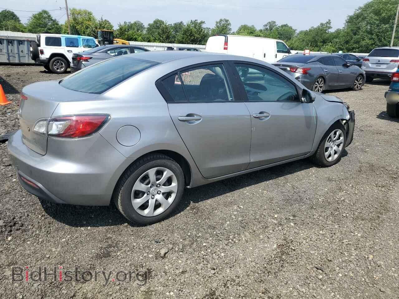 2011 MAZDA 3 - VIN: JM1BL1UG3B1465415 - Photo 3