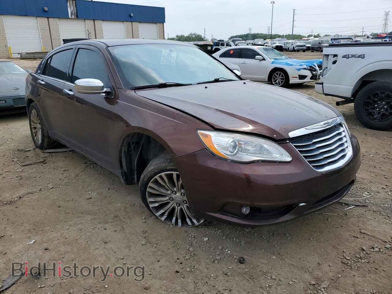 2012 CHRYSLER 200 - VIN: 1C3CCBCB1CN305693 - Photo 4