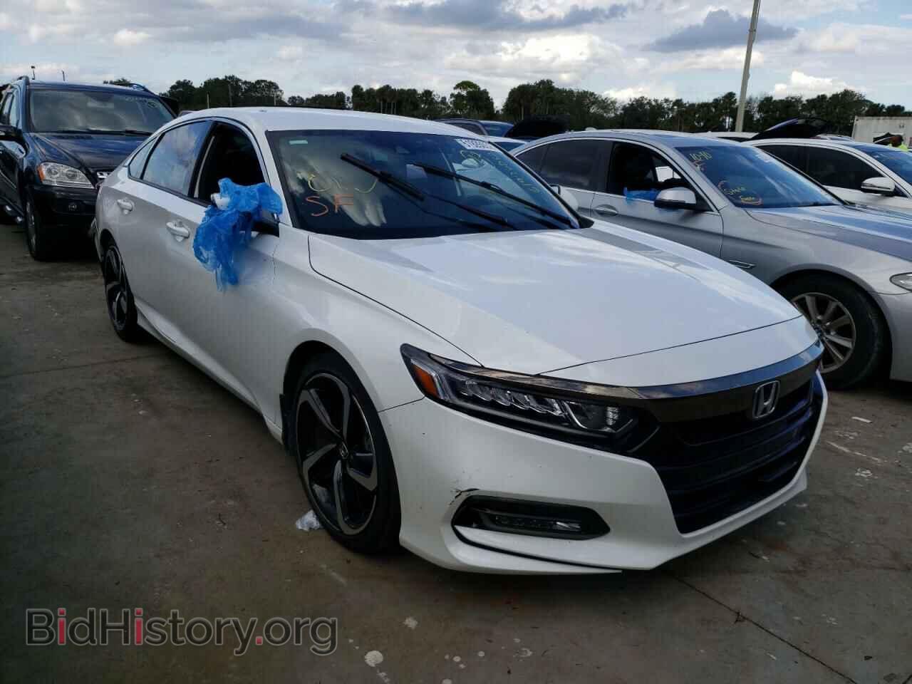 Photo 1HGCV1F31KA037840 - HONDA ACCORD 2019