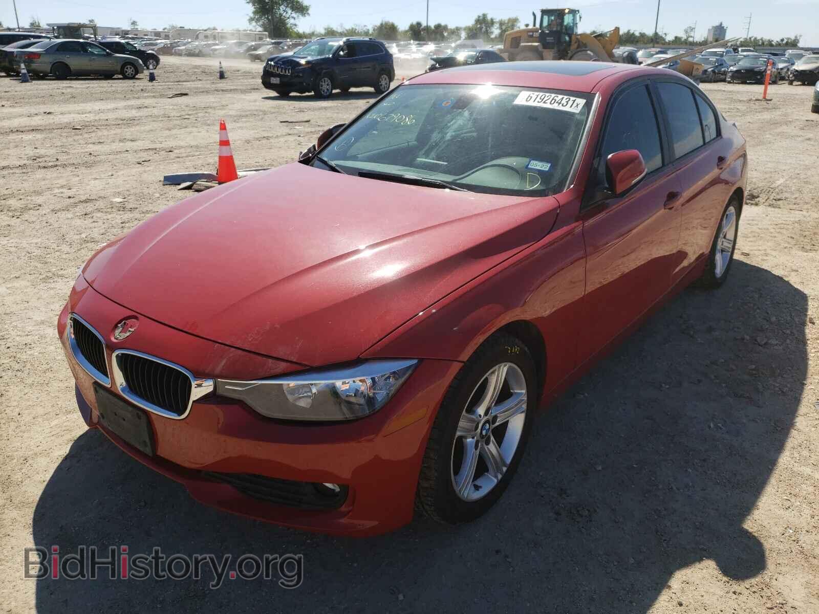 2014 BMW 3 SERIES - VIN: WBA3B1C59EP679086 - Фото 2