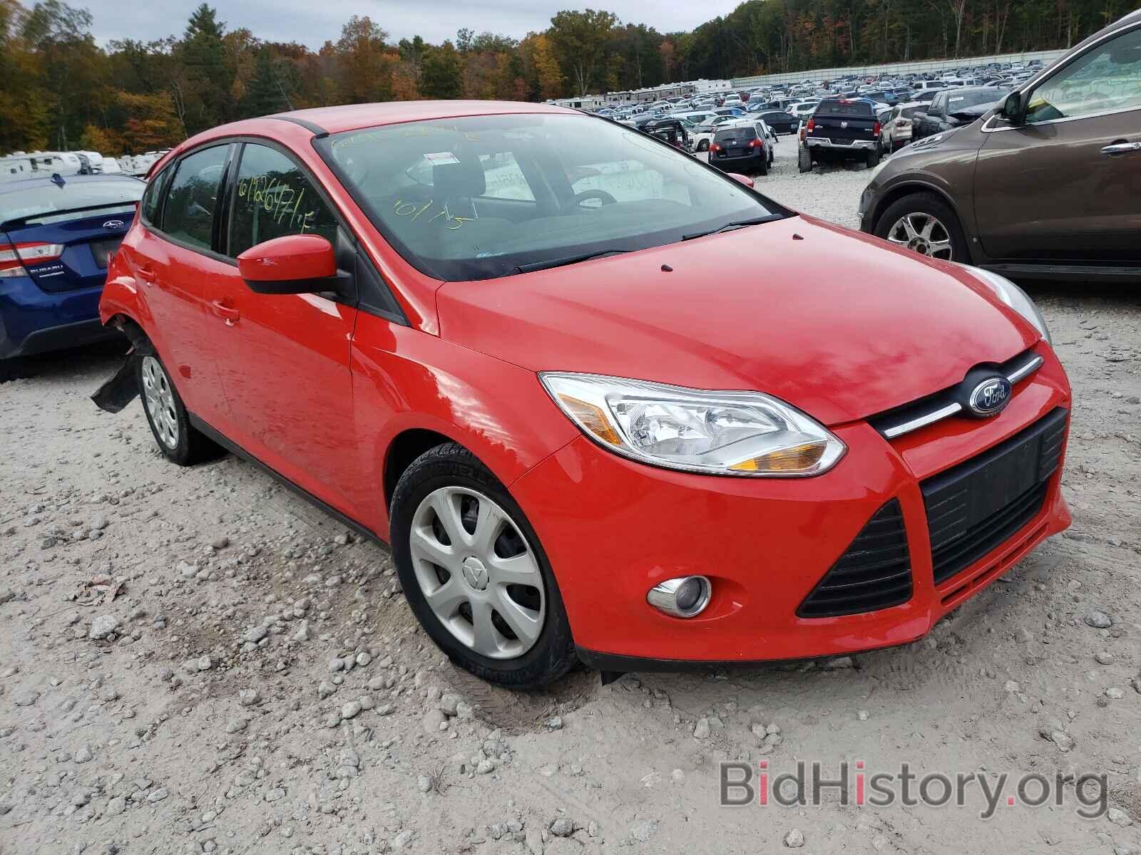 Photo 1FAHP3K21CL269566 - FORD FOCUS 2012