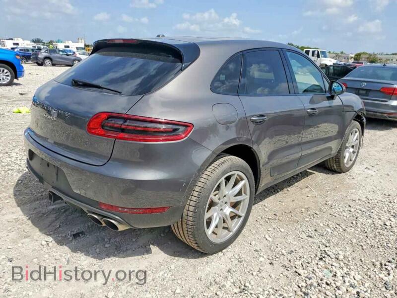 2016 Porsche MACAN (VIN WP1AB2A55GLB40847) — photo 3 of 13