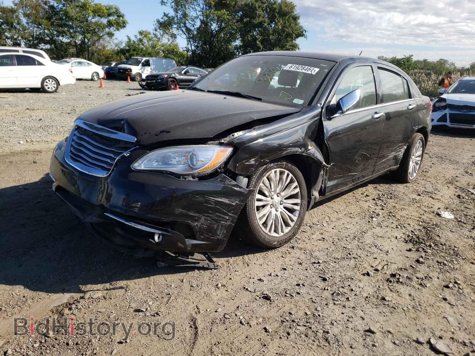 2012 CHRYSLER 200 - VIN: 1C3CCBCG1CN206481 - Фото 2