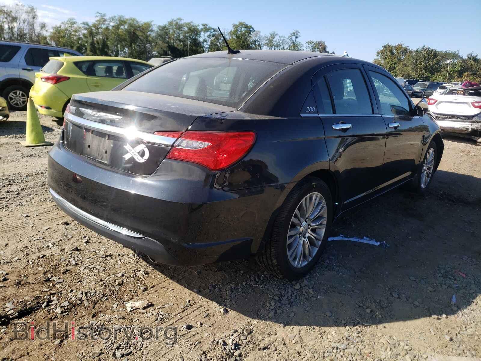 2012 CHRYSLER 200 - VIN: 1C3CCBCG1CN206481 - Фото 4