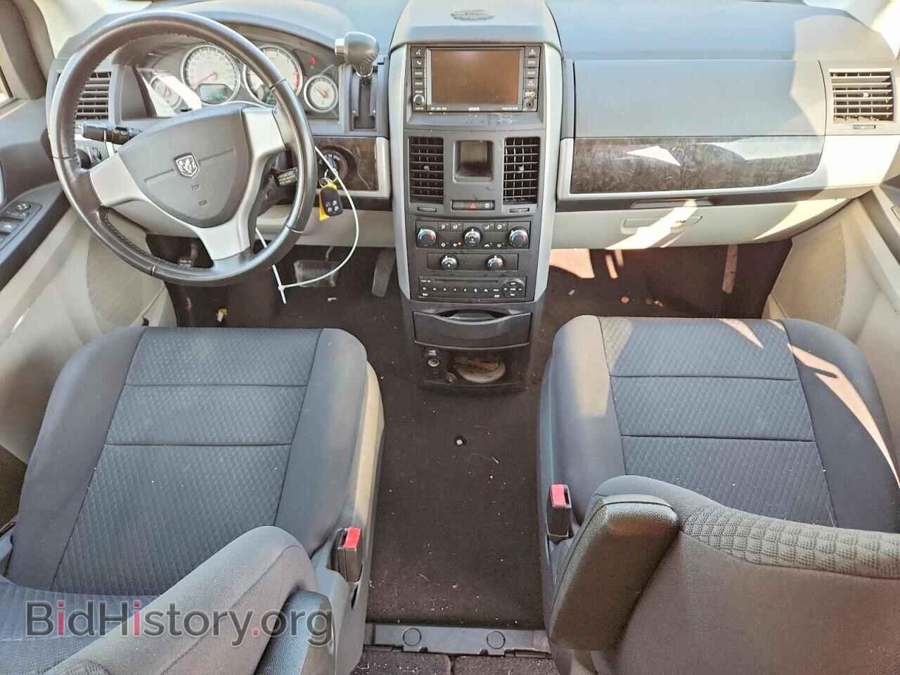 2010 DODGE CARAVAN - VIN: 2D4RN6DX5AR336420 - Photo 8