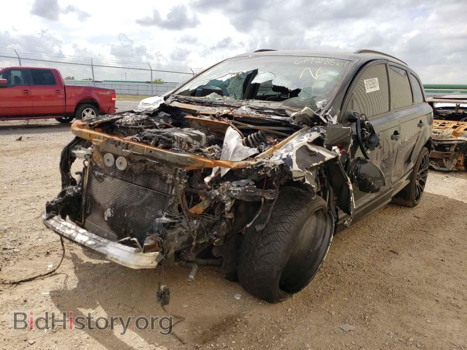 2013 AUDI Q7 - VIN: WA1DGAFE0DD003317 - Фото 2