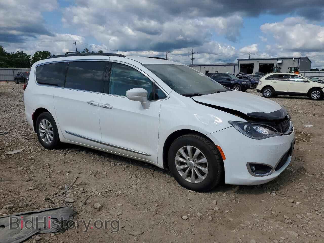 2017 CHRYSLER PACIFICA - VIN: 2C4RC1BG6HR587644 - Photo 4