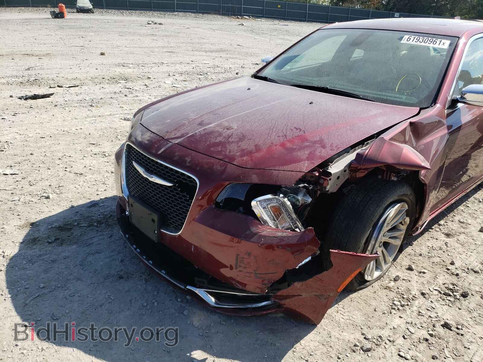 2017 CHRYSLER 300 - VIN: 2C3CCAEG1HH552246 - Фото 9