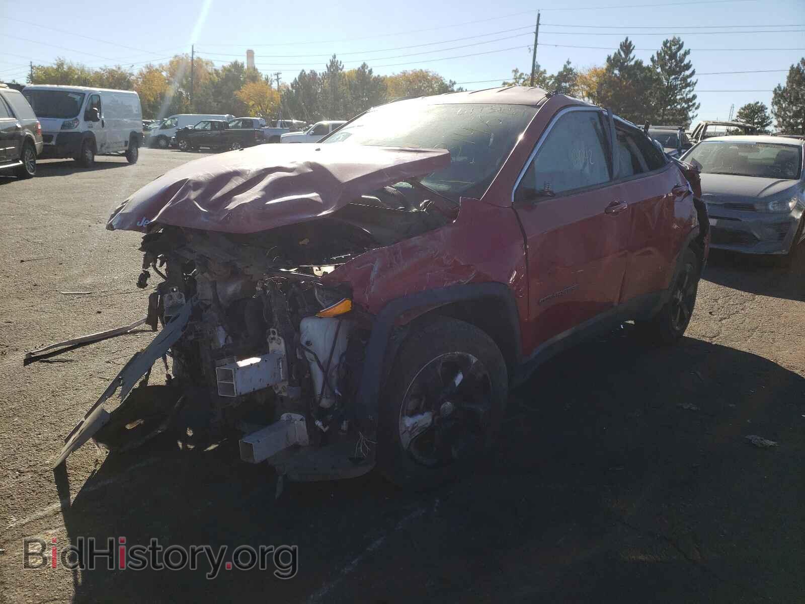 2018 JEEP COMPASS - VIN: 3C4NJCBB3JT319075 - Фото 2